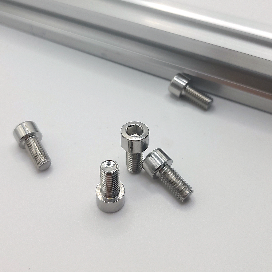 Tornillo de cabeza exagonal para perfil de aluminio