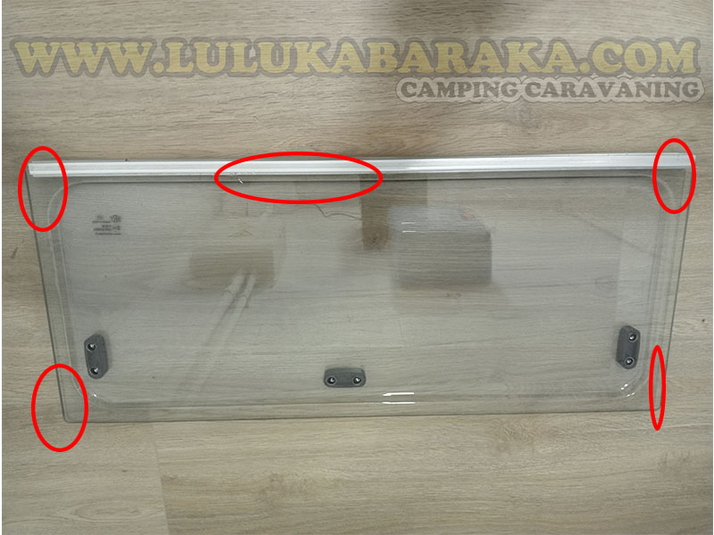 Cristal compatible Ventana Dometic 700x350 (RASTRO)