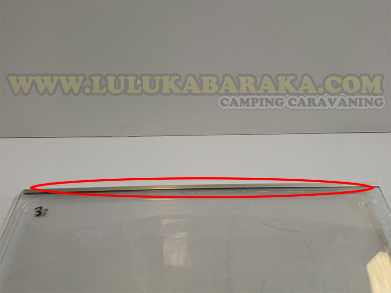 Cristal compatible Ventana Dometic 900x500 (RASTRO)