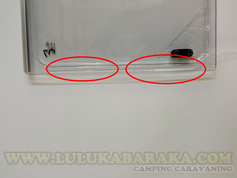 Cristal compatible Ventana Dometic 900x500 (RASTRO)