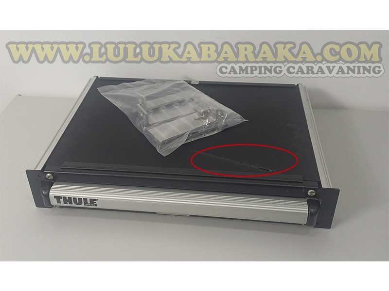 Escalón manual 400 Slide Out Thule (RASTRO)