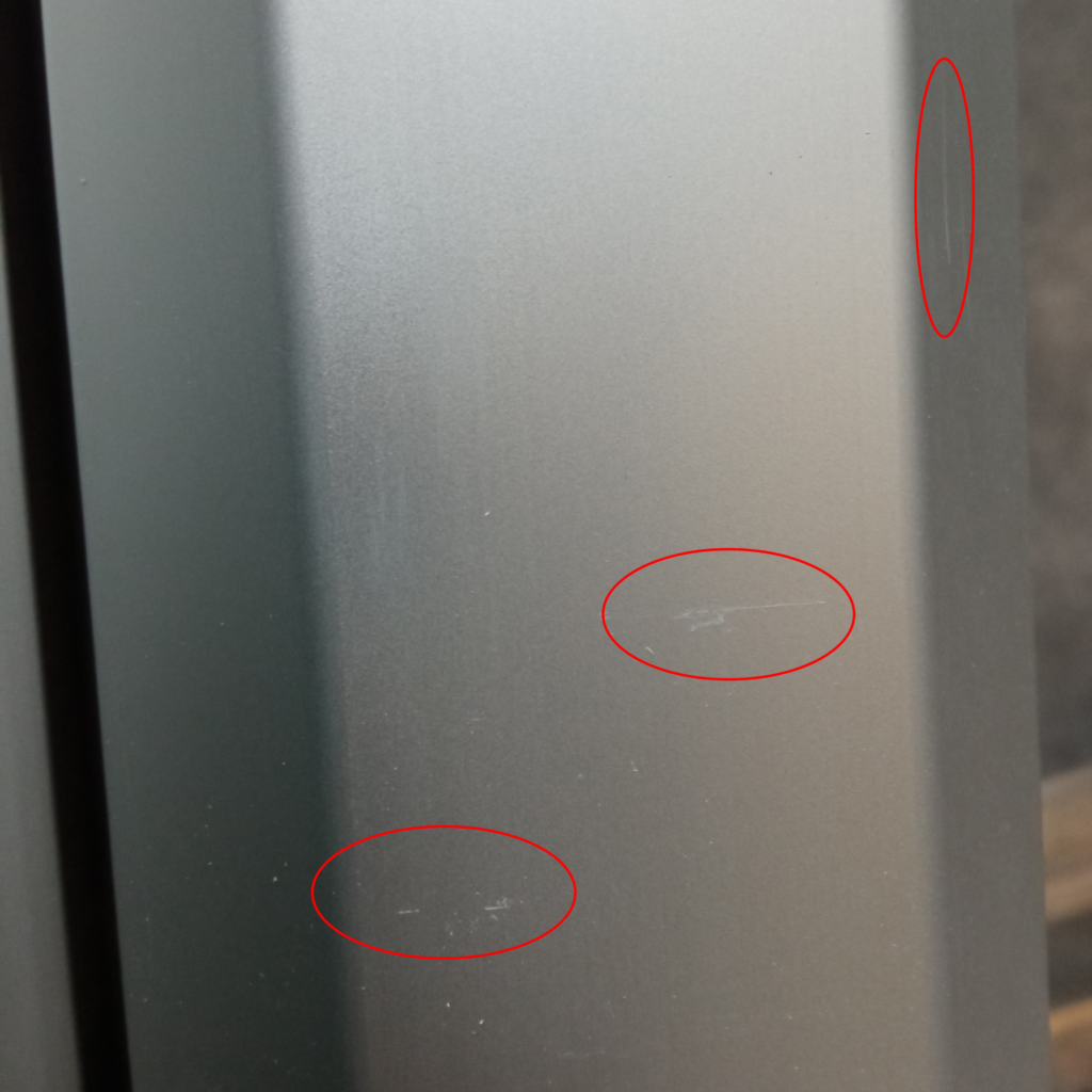 Perfil esquina aluminio 2,10 m (RASTRO)