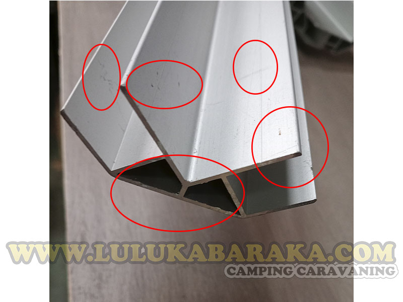 Perfil esquina aluminio 2,10 m (RASTRO)